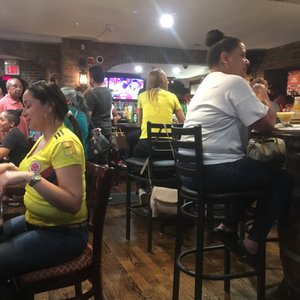 D'Carbon Bar & Grill